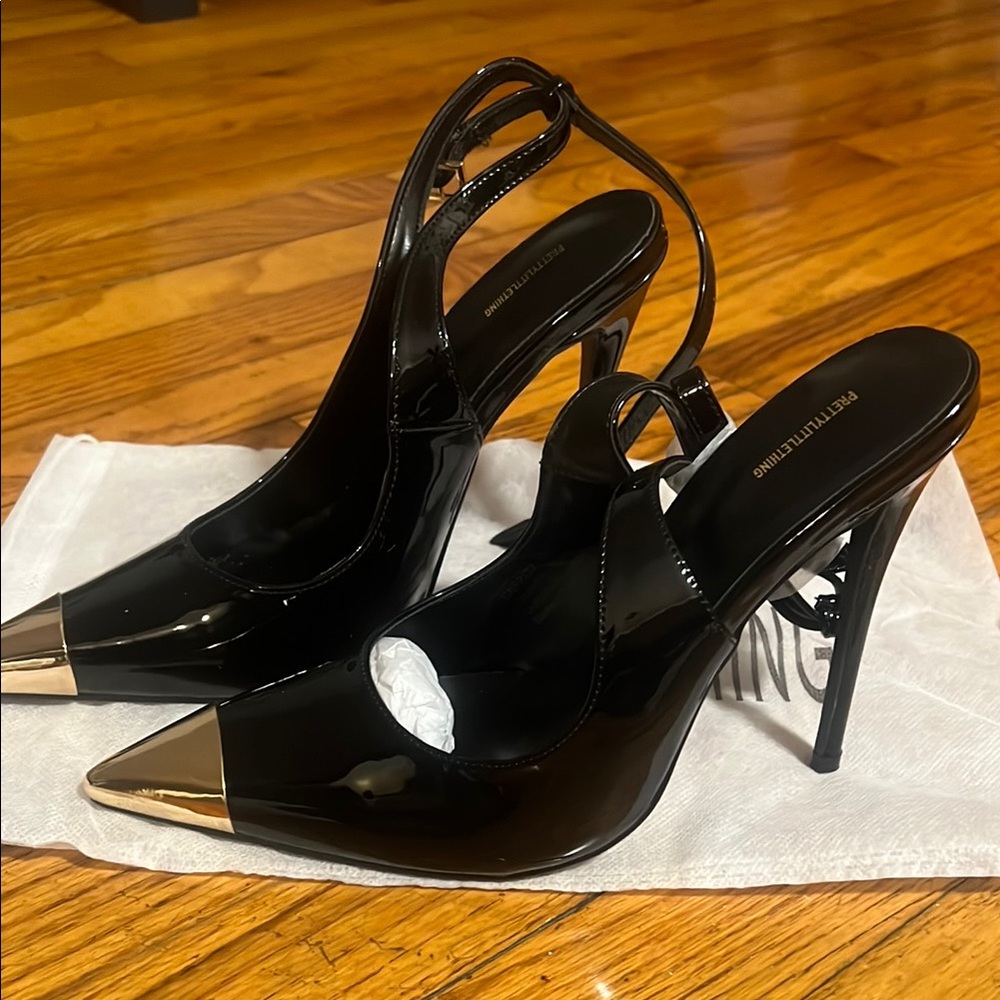 PrettyLittleThing Black and Gold Slingback Heels